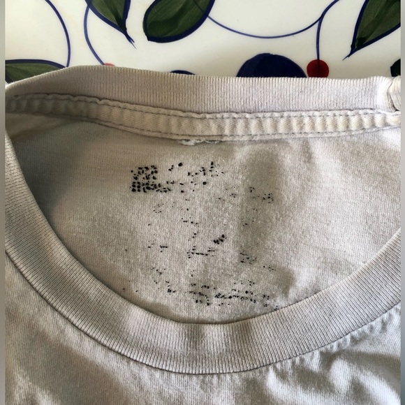 Graphic Tee, guys size medium - Picture 2 of 2